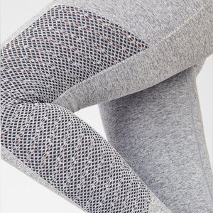Fabletics Sync Seamless High-Waisted 7/8 Legging - Grey Heather